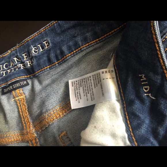 American Eagle jean shorts - Picture 2 of 3
